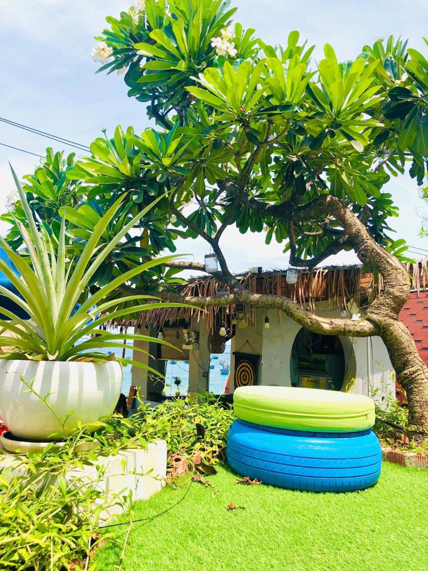 La Beach House Nhon Ly Quy Nhon Exteriör bild